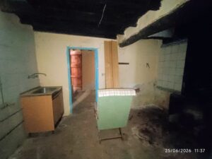 Casa independiente con corral y garaje en Las Navas – La Aldehuela (Ávila)