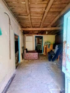 Casa independiente con corral y garaje en Las Navas – La Aldehuela (Ávila)