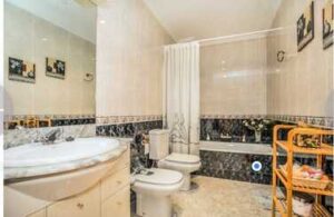 Vivienda unifamiliar con 5 dormitorios en El Barco de Ávila (Ávila)