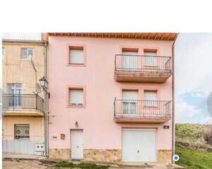 Vivienda unifamiliar con 5 dormitorios en El Barco de Ávila (Ávila)
