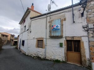 Casa de pueblo en La Angostura (Ávila)