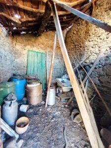 Casa con terreno en La Horcajada (Ávila)