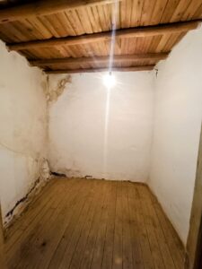 Oportunidad de rehabilitación en Los Cuartos (Santa María de los Caballeros)
