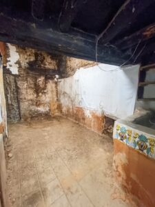 Oportunidad de rehabilitación en Los Cuartos (Santa María de los Caballeros)