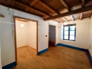 Oportunidad de rehabilitación en Los Cuartos (Santa María de los Caballeros)