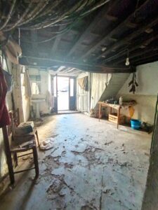 Casa con terreno en La Horcajada (Ávila)