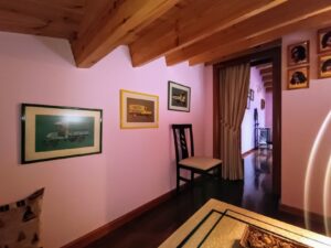 Casa rural con 5 dormitorios en Bohoyo