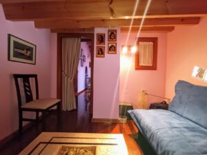 Casa rural con 5 dormitorios en Bohoyo