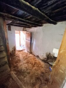 Casa de pueblo para reformar con vistas a Gredos en San Bartolomé de Tormes