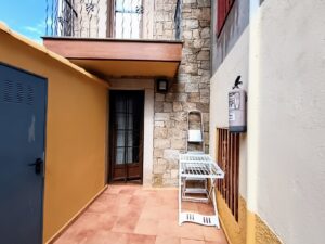 Casa rural con 5 dormitorios en Bohoyo