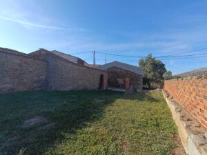 Solar urbano en Vallehondo (Ávila)