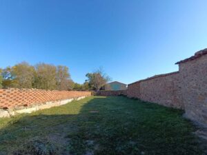 Solar urbano en Vallehondo (Ávila)