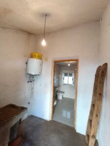 3 construcciones y amplios huertos en Tórtoles