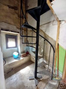 Casa de pueblo de piedra en La Horcajada