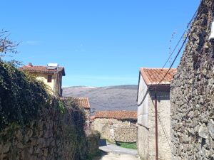 Almacén de piedra en Gil García (Ávila)