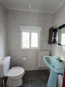 Finca con vivienda y piscina en Sanchotello