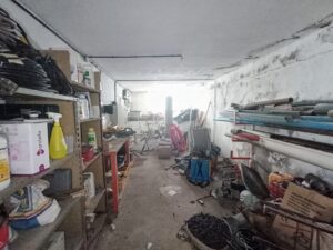 Finca con vivienda y piscina en Sanchotello