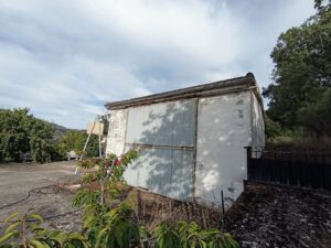 Finca con vivienda y piscina en Sanchotello