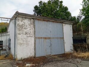 Finca con vivienda y piscina en Sanchotello