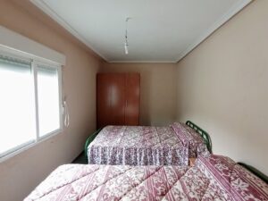 Finca con vivienda y piscina en Sanchotello