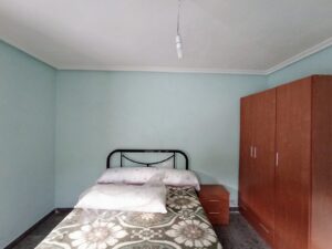 Finca con vivienda y piscina en Sanchotello