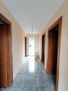 Finca con vivienda y piscina en Sanchotello