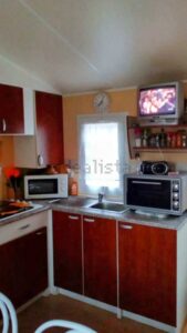 Finca urbana con mobile home en Carpio Medianero