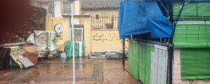 Finca urbana con mobile home en Carpio Medianero