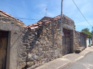 Casillo de piedra en Malpartida de Corneja