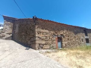 Casillo de piedra en Solana de Ávila