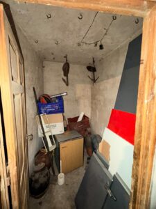 CASA TRADICIONAL CON ALMACÉN ANEXO EN NAVA DEL BARCO