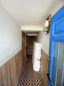 CASA TRADICIONAL CON ALMACÉN ANEXO EN NAVA DEL BARCO