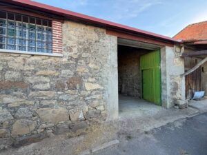 Almacén de piedra en La Horcajada (Ávila)