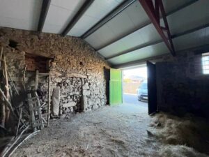 Almacén de piedra en La Horcajada (Ávila)