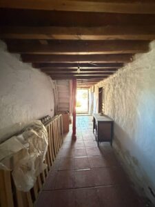 CASA DE PUEBLO PARA REFORMAR CON PATIO EN VILLAR DE CORNEJA (ÁVILA)
