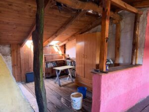 CASA DE PUEBLO PARA REFORMAR CON PATIO EN VILLAR DE CORNEJA (ÁVILA)