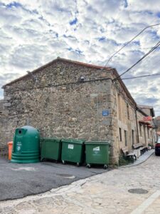 CASA DE PIEDRA EN VENTA EN EL MIRÓN